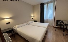 Pension Begona - Centro Ciudad